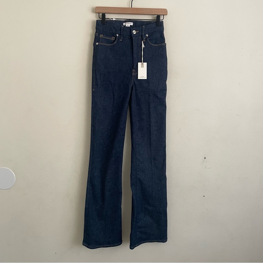 NWT Good American Dark Blue Flare Jeans - Picture 2 of 8